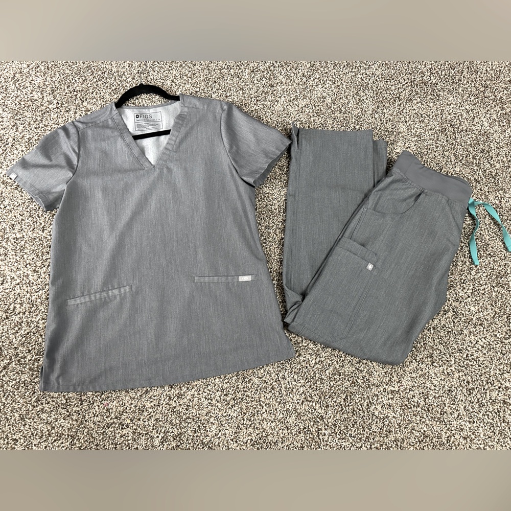 Figs graphite scrubs sz small kade casma